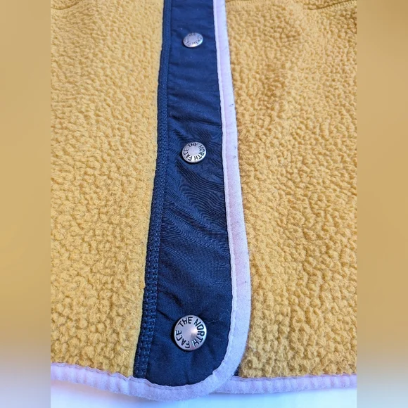 The North Face Button Up Fleece Women's size Medium - Picture 13 of 16